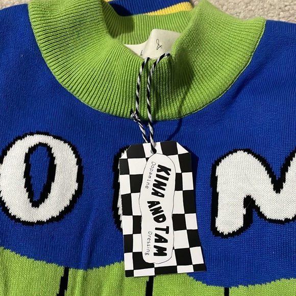 Colorful Graphic Sweater - Blue and Green - Picture 4 of 4